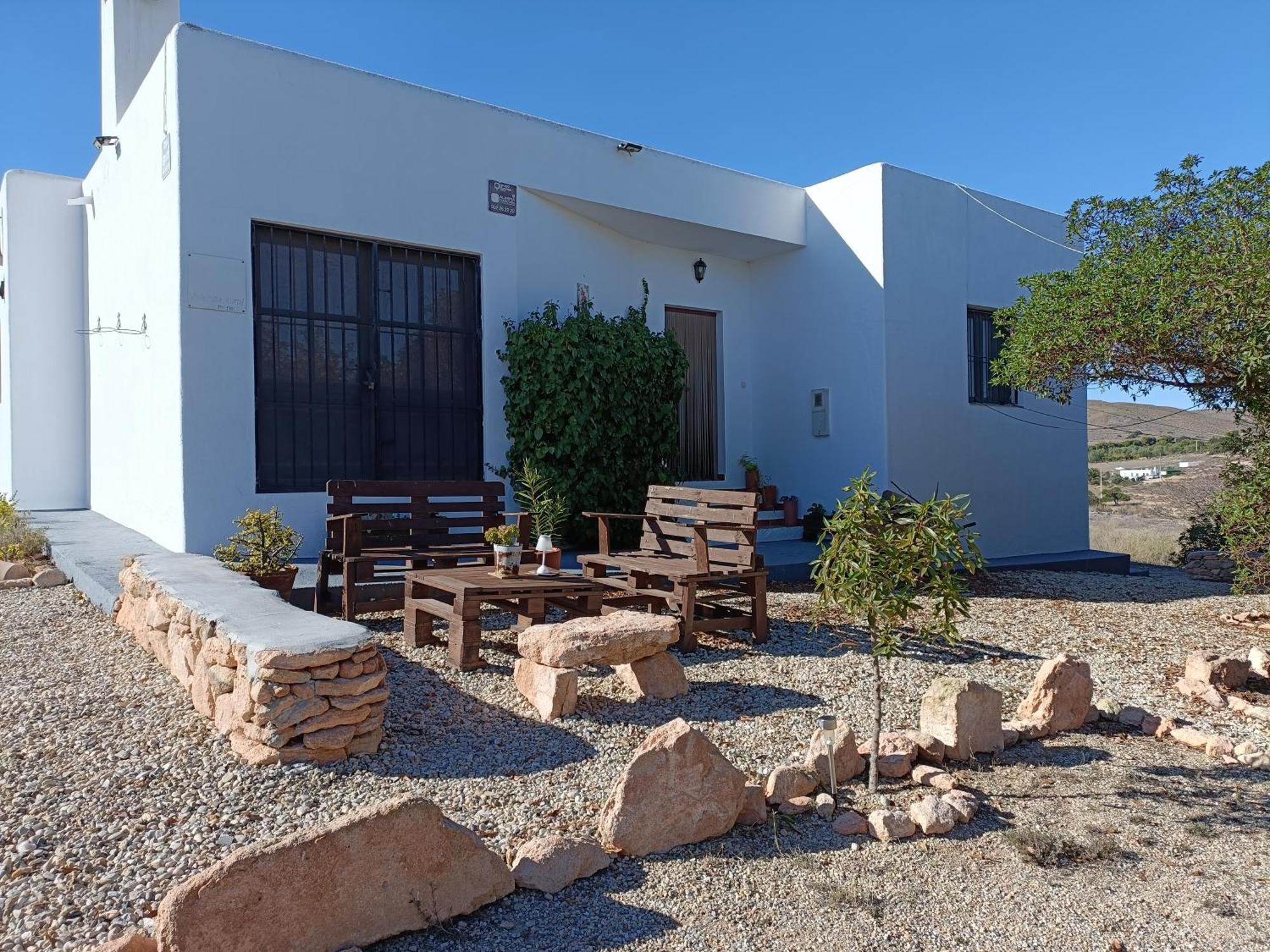 Vila El Cerrillo Agua Amarga  Exteriér fotografie